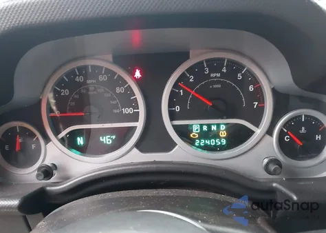 2008 Jeep Wrangler Unlimited Sahara из США, поврежденный, VIN 1J8GB59148L503227